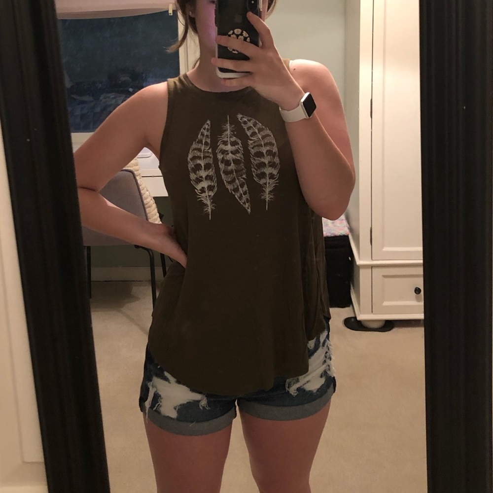 Green Feather tank